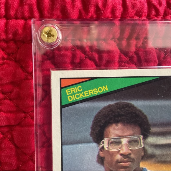 Eric Dickerson 1984 Topps Rookie Card with Protective Case - Picture 4 of 7